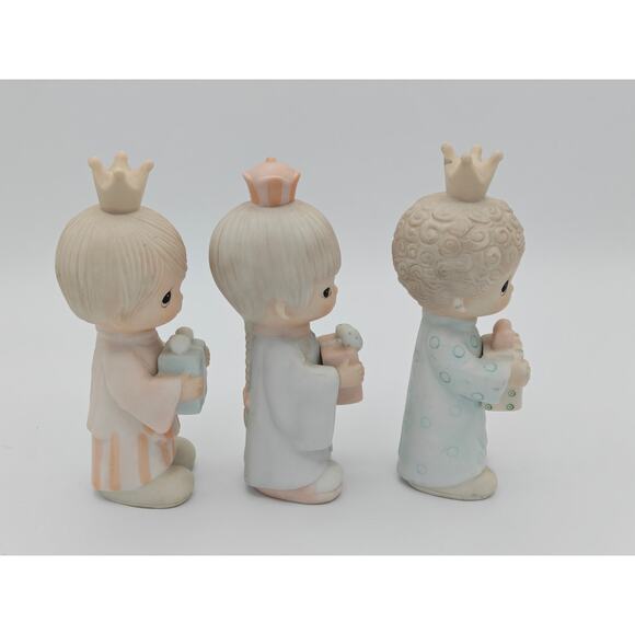 Precious Moments Wee Three Kings Figurine Set 3 Enesco E-5635 1981 - Picture 3 of 6
